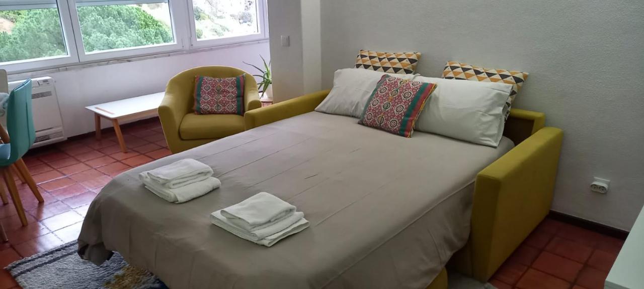 Apartmán Estudio Vista Mar Com A/C E Acesso Privado A Praia Sesimbra Exteriér fotografie